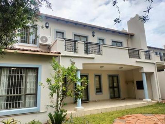 stylish 3 bedroom residence in secur.