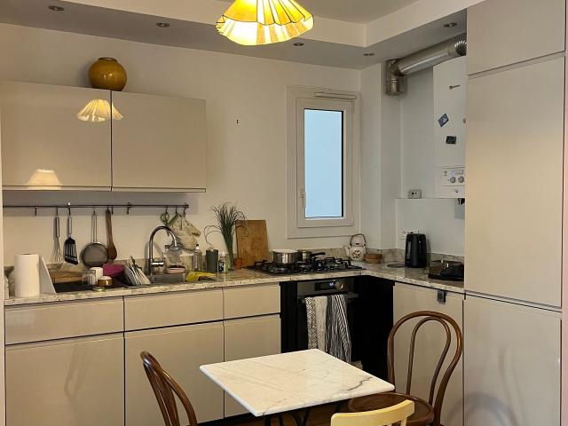 Stylish 42m² apartment in Montmartre, Paris Amsterdam Apartments for Rent