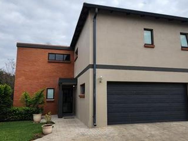 stylish 4 bedroom family home with m.
