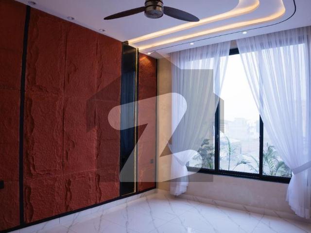 Stylish 5 Marla Family Home for Sale Citi Housing Society