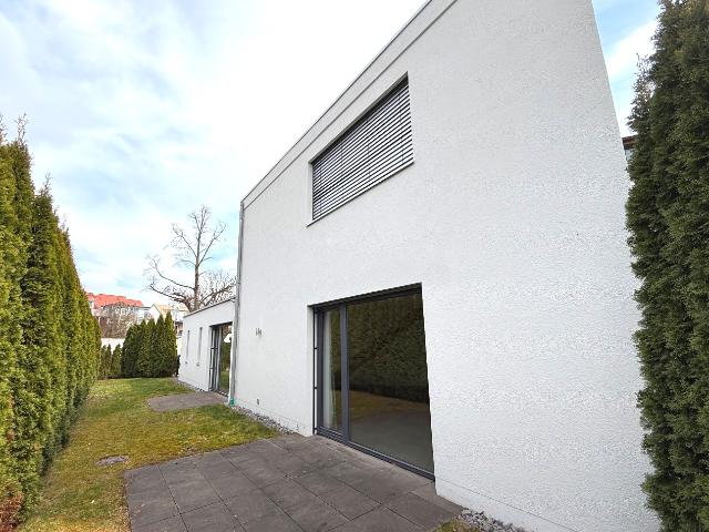 Stylishes Zuhause für Junggesellen oder Paare – modernes Design, High End Ausstattung & Top Lage!