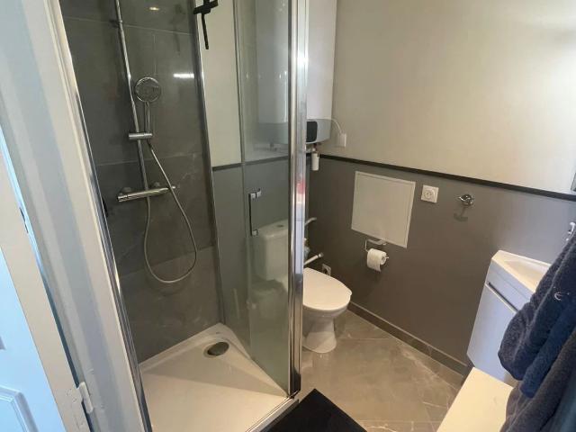 Stylishly Renovated Parisian Apartment on 7th Floor A Charming Find, Paris Amsterdam Apartments for Rent