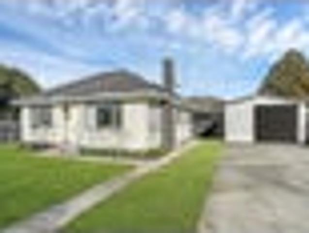 Stylishly Renovated Ready to Move In