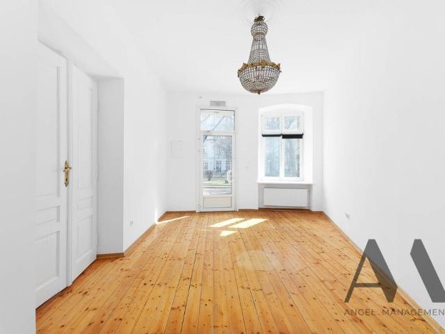 Stylowy lokal usługowo handlowy w centrum Krakowa