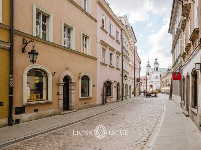 Stylowy 2 pokojowy apartament na Freta z wysokimi sufitami