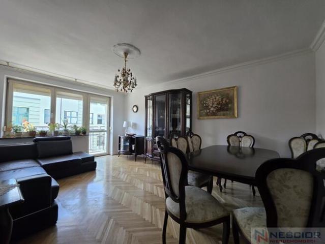 Stylowe mieszkaniem w centrum miasta 61.96m2