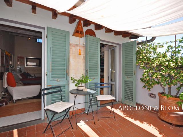 Su Tre Livelli con Terrazza in Borgo del Chianti – Firenze 187m² Greve in Chianti