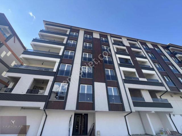 Suşehrinin Gözde Konumunda Ova Manzaralı 2+1 Satılık Daire
