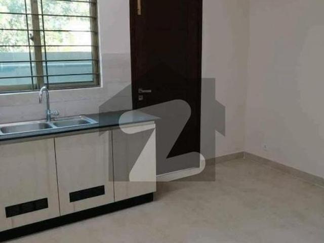 SU House for rent in Askari 5 Sector J