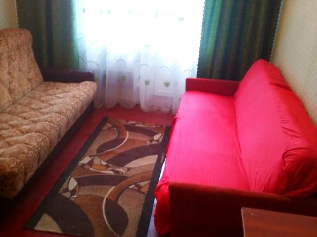 Сумы, Прт.Лушпи 12, аренда однокомнатной квартиры посуточно, район Центр