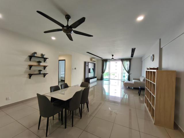 Summerton Condo 1840SQFT Fully Furnished