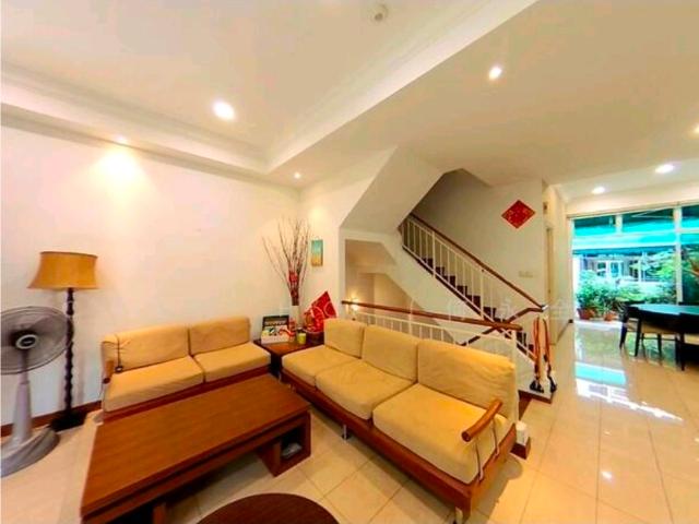 Summer Gardens Terraced House For Sale, $2,828,000, 5 Bed 4 Bath 3,025 sqft $935.00 psf