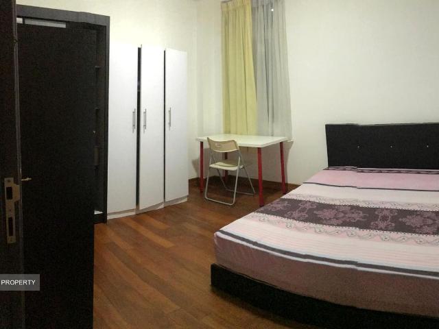 Summer Green D12, Apartment