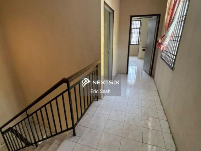 Summer park townhouse