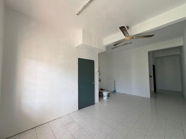 Summer park townhouse seri alam