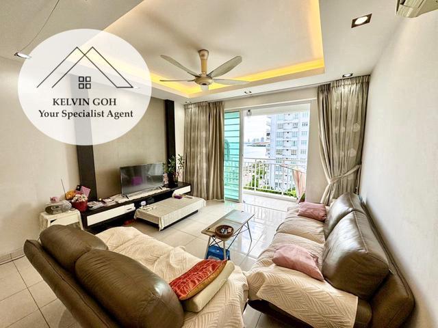 Summer Place Karpal Singh Stylish 3BR with Pool Seaview