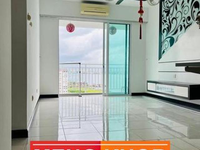 Summer Place High Floor Renovated At Karpal Singh Drive Seaview