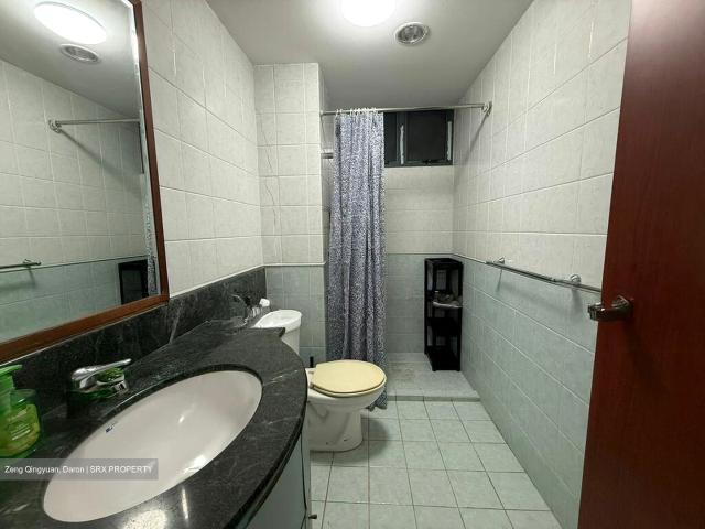 Summerdale D22, Condominium