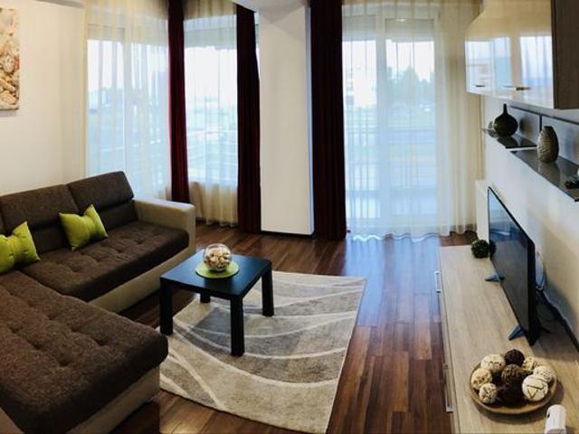 Summerland Mamaia nord apartament 2 cam decomandat cu vedere la mare