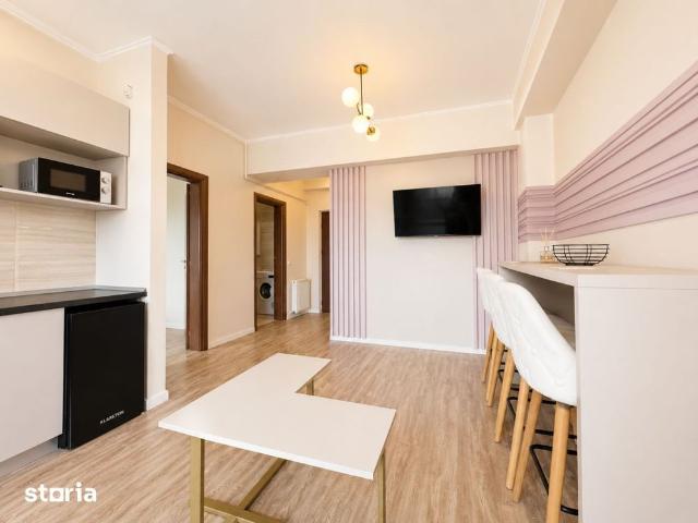 SUMMERLAND | Apartament langa cluburi cu vedere la mare