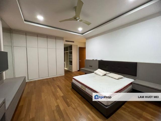 Summerscape Luxury Condominium