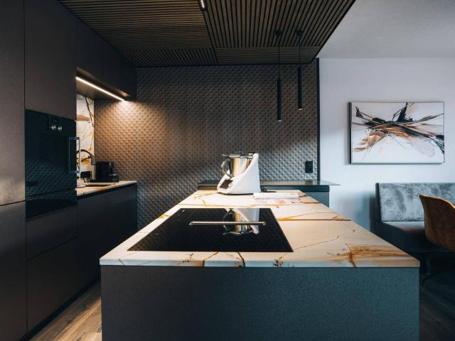 Summit Exklusive vollausgestattete Mietwohnung in einer Panoramawohnung von Fließ