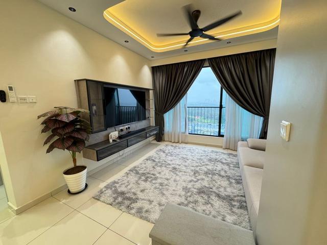 Summit Lagoon Residence Senibong Cove Unblock Good Condition