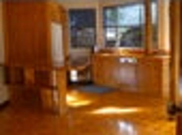 Sumner, 1 bedroom, $415 pw