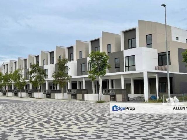 Sunway Citrine Lakehomes