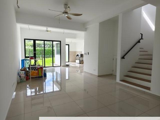 Sunway Citrine Lakehomes