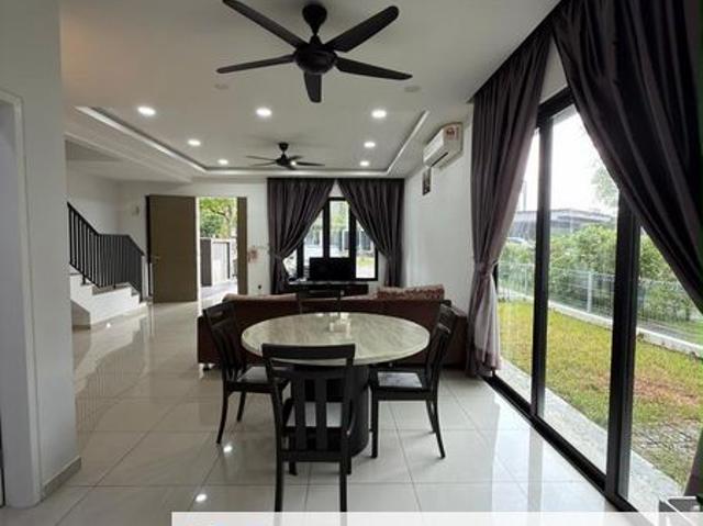 Sunway Citrine Lakehomes