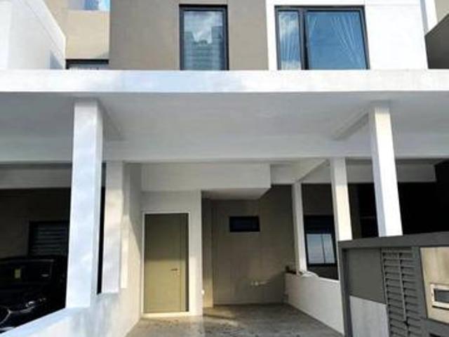 Sunway Citrine Lakehomes Townhouse Full loan