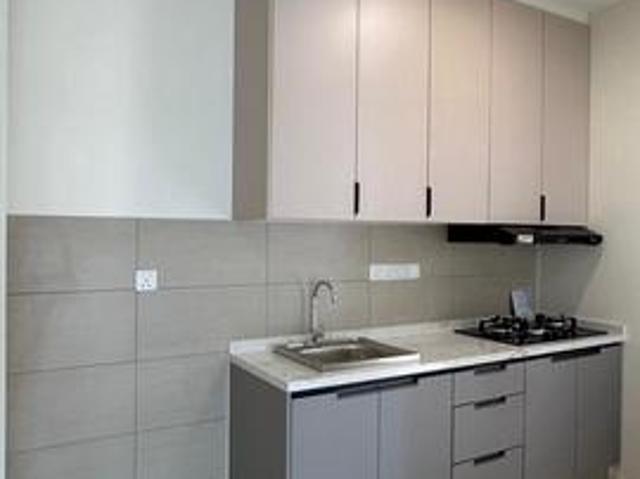 Sunway Avila 3 Rooms Partially Furnished For Rent