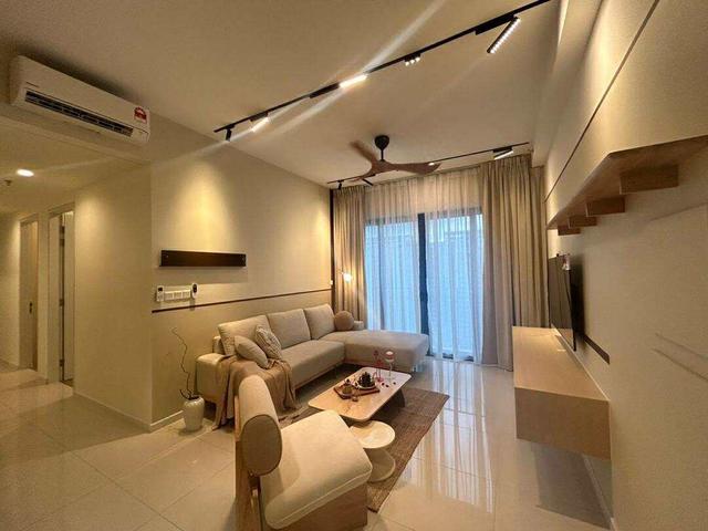 Sunway Avila 31Bedroom 2Bathroom Fully Furnished 2 Parking