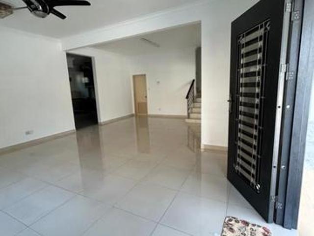 Sunway Kayangan 2Sty Superlink House SekU9 Shah Alam End Lot For Rent