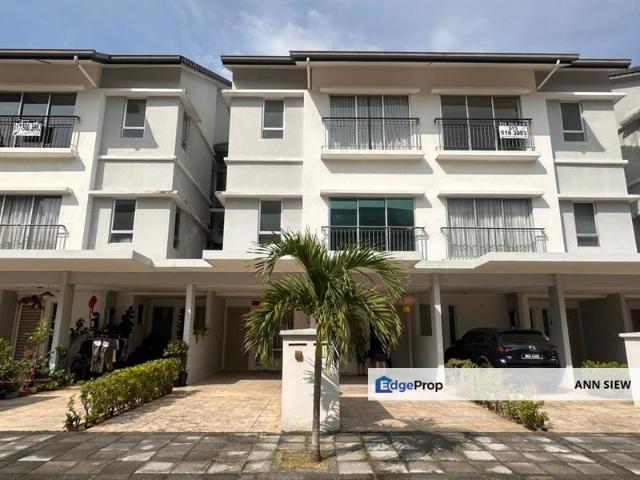 Sunway Montbleu Residence Townhouse For Sale Lowest unit with good condition