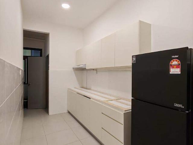Sunway Residence D'SEVEN, D7 Medium Room