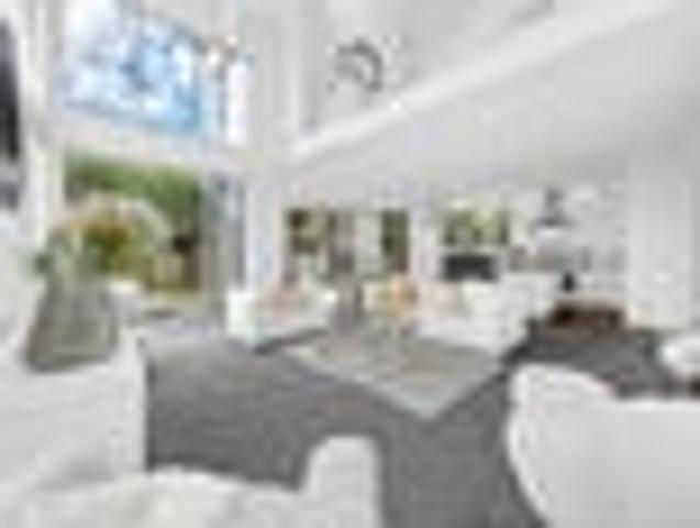 Sun Drenched Modern Oasis By The Park