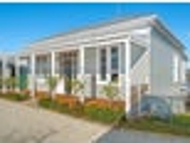 Sun Drenched Renovated Villa – Dual Garaging