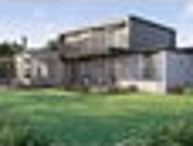 Sun Estate | 6 Sir Tristram Boulevard