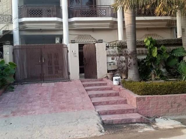 Sun Face Beautiful Big Bungalow House Double Storey I 8 4 Islamabad I 8 ID 79824