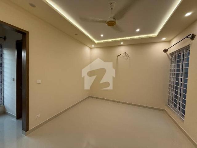 Sun Facing Dream Home For Sale In D 12/1, Islamabad