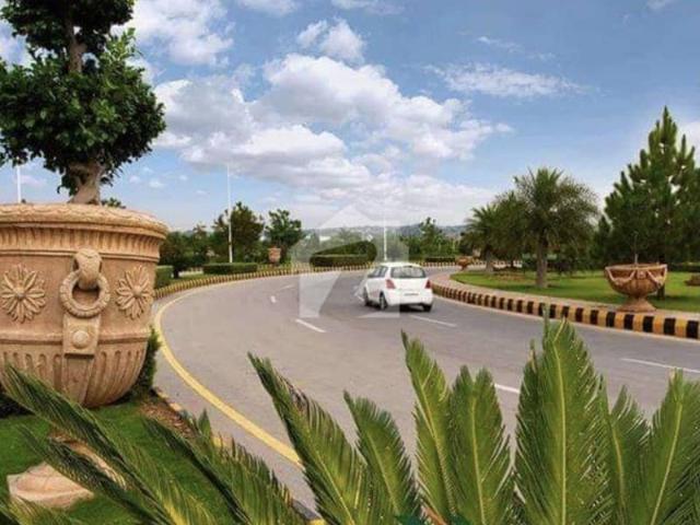 Sun Facing Plot | Top Class Plot| Best Location | Solid Land | CDA Approved Layout