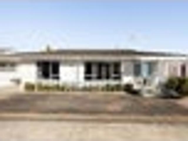 Sun Filled Living, Prime Location
