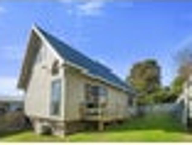 Presentation, Location and Priced!