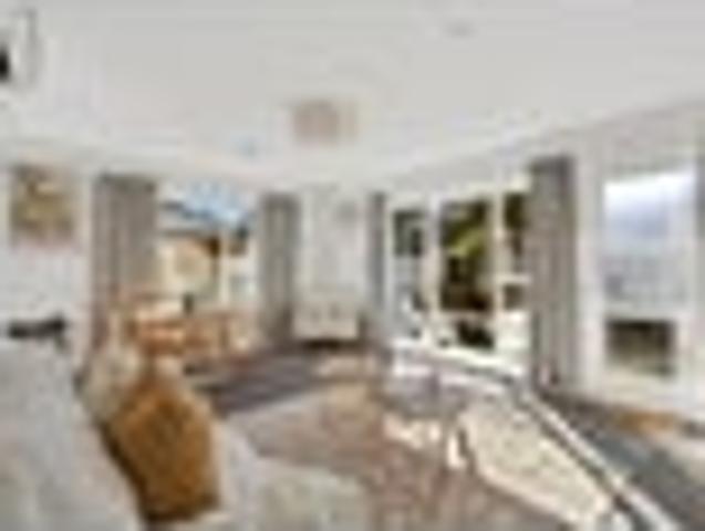 Sun Soaked, Fully Renovated & Solar Smart