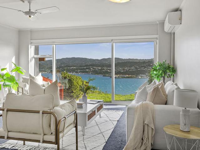 Sun, Sea Views & Style