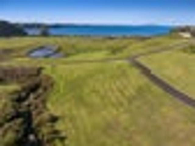 Sun, Space, and Spectacular Sea Views!