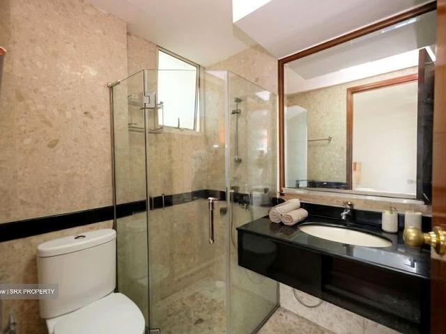 Sun Plaza D27, Apartment
