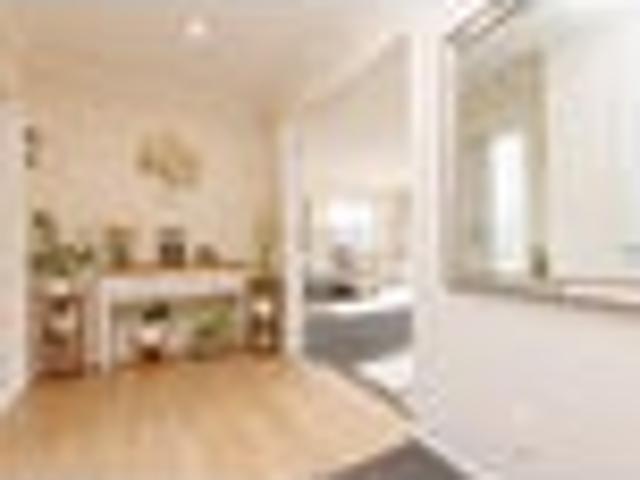 Sun, Views & Space 69 Grenada Drive